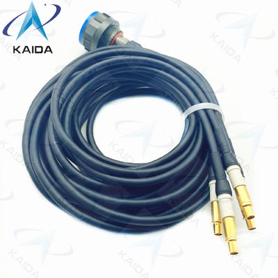 Connecteur à prise MIL-DTL-38999 Série III avec contact mâle Quadrax D38999/26WF04PFNC110