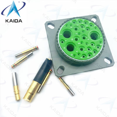 Le contact de crimping en or MIL-DTL-38999 série III Olive Green Cadmium Shell 7A Voltage 500V.D38999/20WJ20SN.8D série.