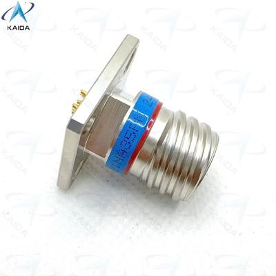 Résistant à l'électro-nickel 7 A MIL-DTL-38999 Série III Récipient de montage de boîte hermétique D38999/21NA35PN