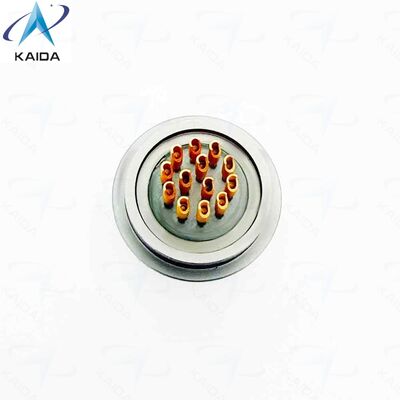 Un connecteur hermétique MIL-DTL-38999 de la série II.Acier inoxydable passivement nickelé.MS27478Y10N35PN.