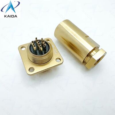 Connecteurs de la série PC standard russe.PC7ZJ 7 contacts réceptacle à bride carrée.Alliage d'aluminium, finition chromée.PC-7ZB.