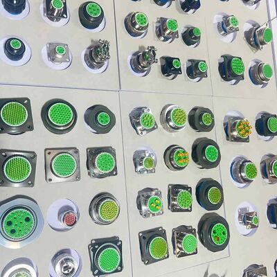 Connecteur fiable avec style de montage de câble robuste Ms3112e14-19s Connecteur électrique aérospatial